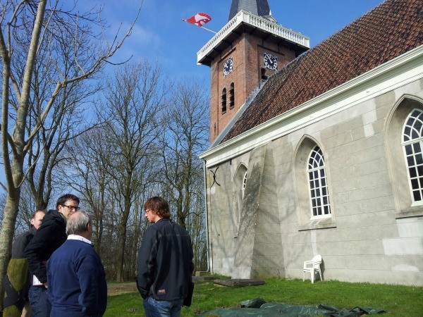Oplevering kerk Saaxumhuizen 2012